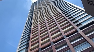 豊島区アウルタワー：マンション外観