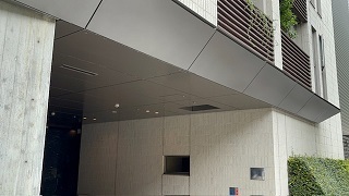 港区プラウド南麻布：エントランス